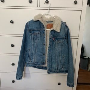 Levi’s Women Sherpa Denim Jacket
